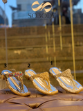 Leather patent leather slippers with toe