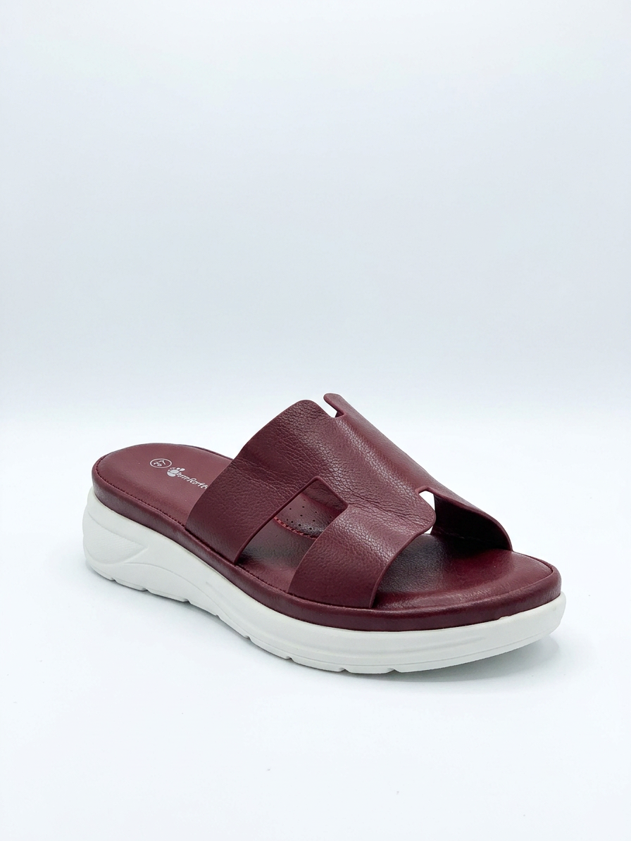Hermes slipper with memory foam insole