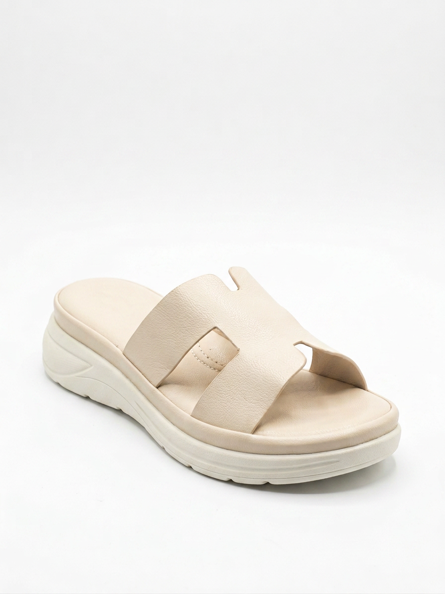 Hermes slipper with memory foam insole