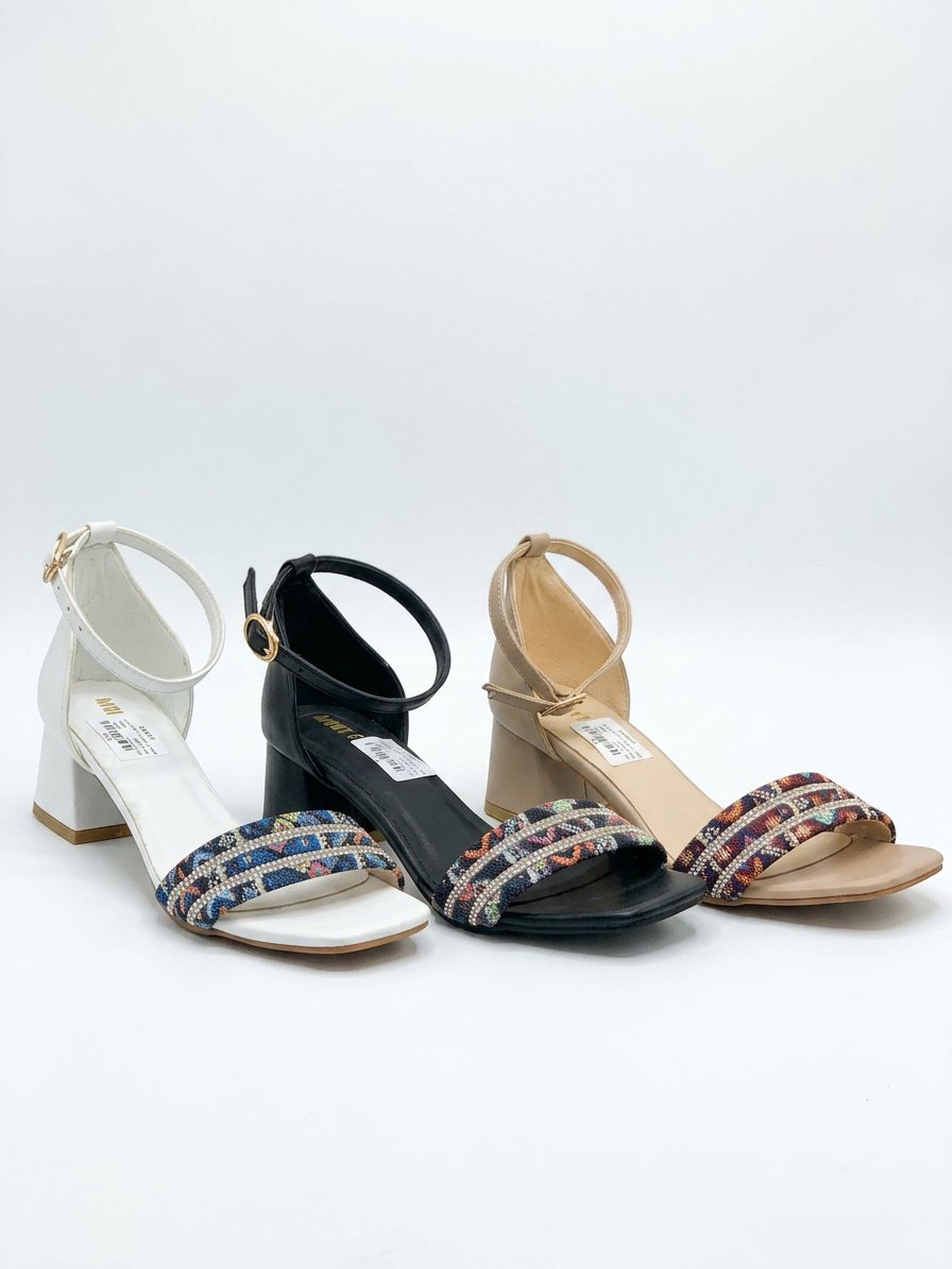 Leather shoes with a 3cm heel