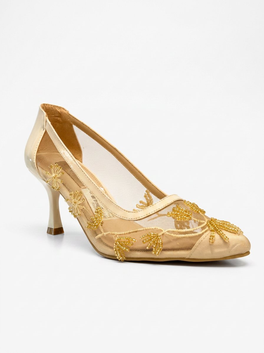 Lace-up shoes