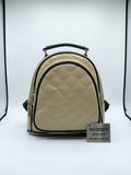 Capitonné handbag and backpack Size 20 x 20