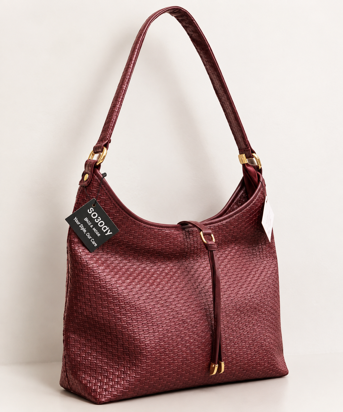 WOVEN HOBO BAG