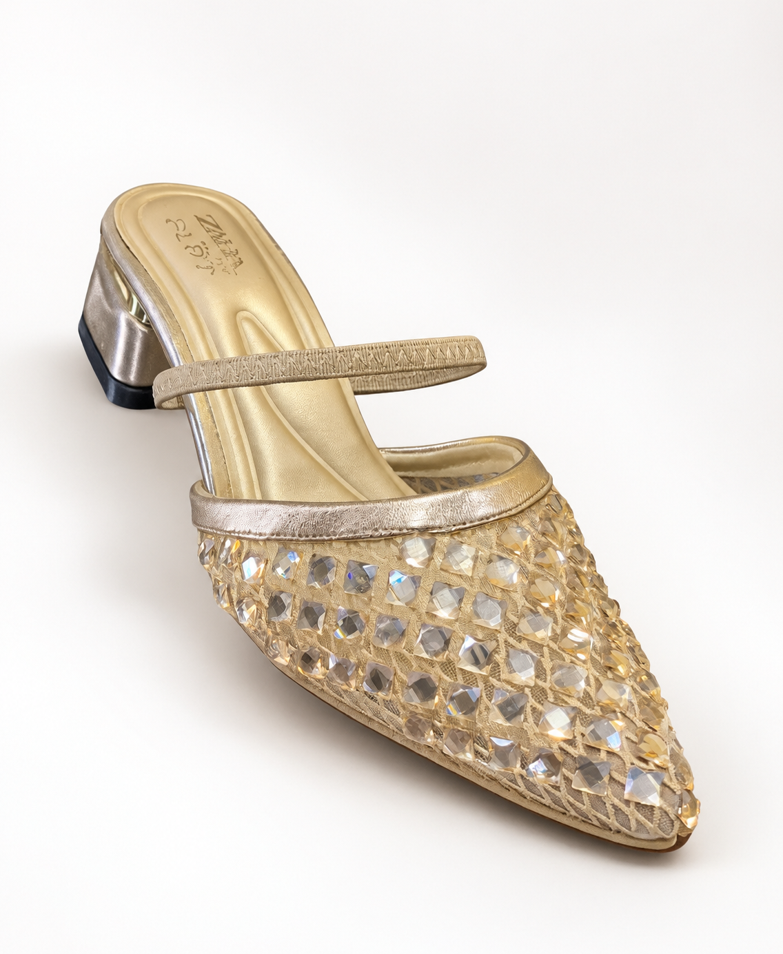 DIAMOND SLIP-ON HEELS