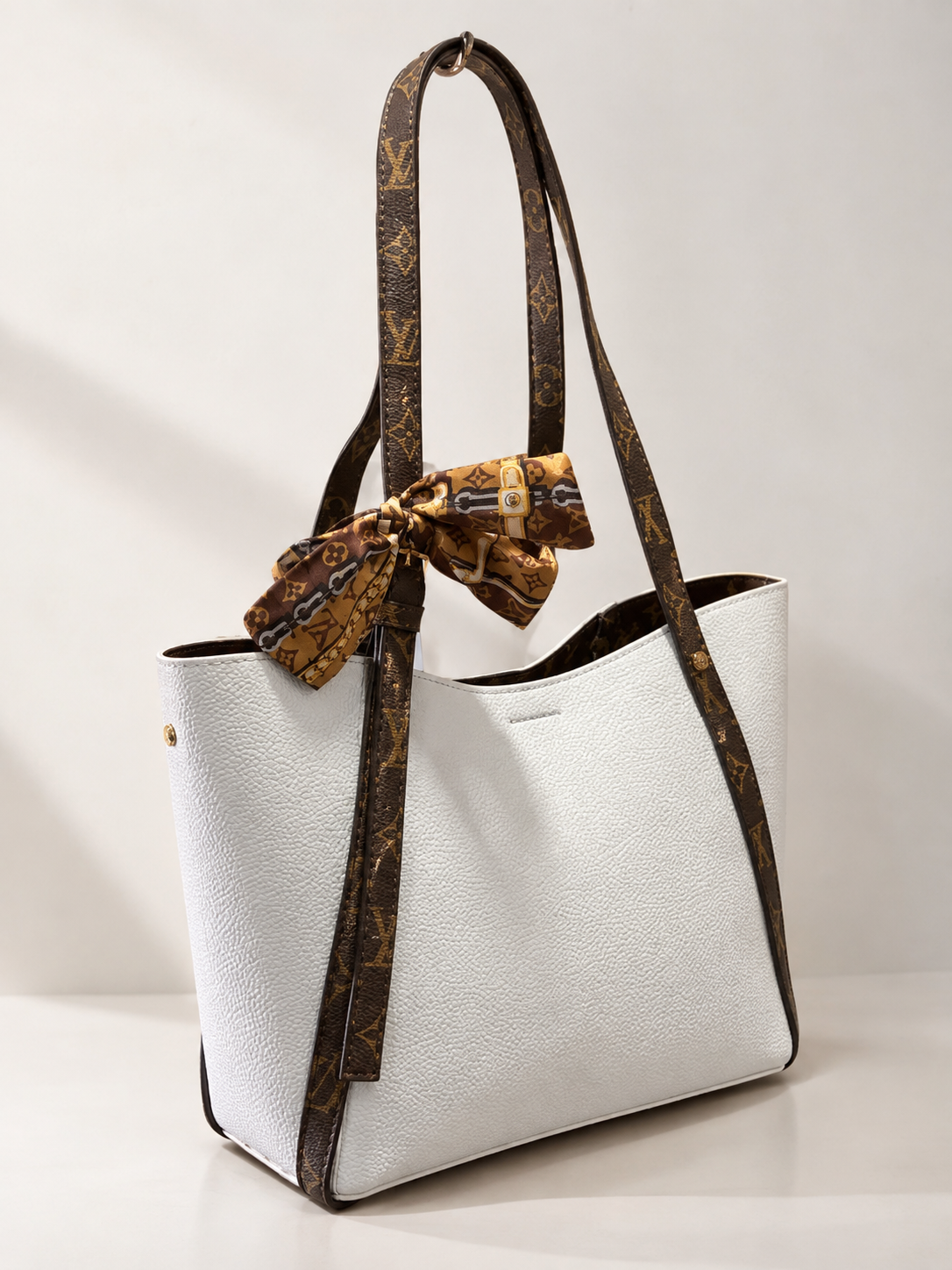 SHOULDER TOTE BAG