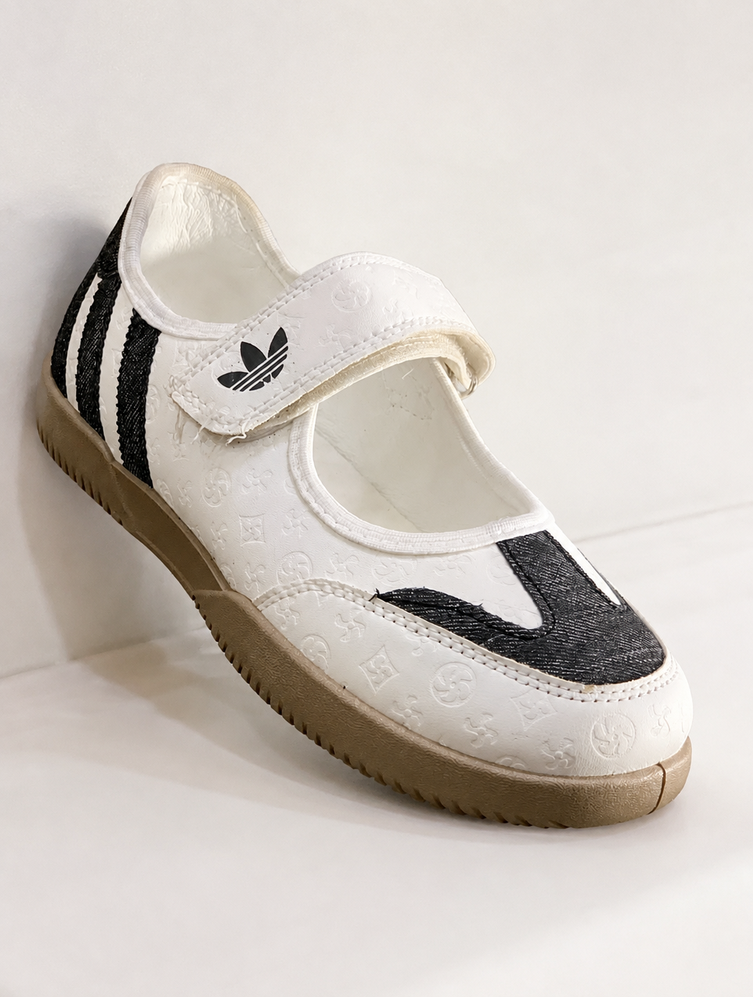 ADIDAS MARY JANE SNEAKERS