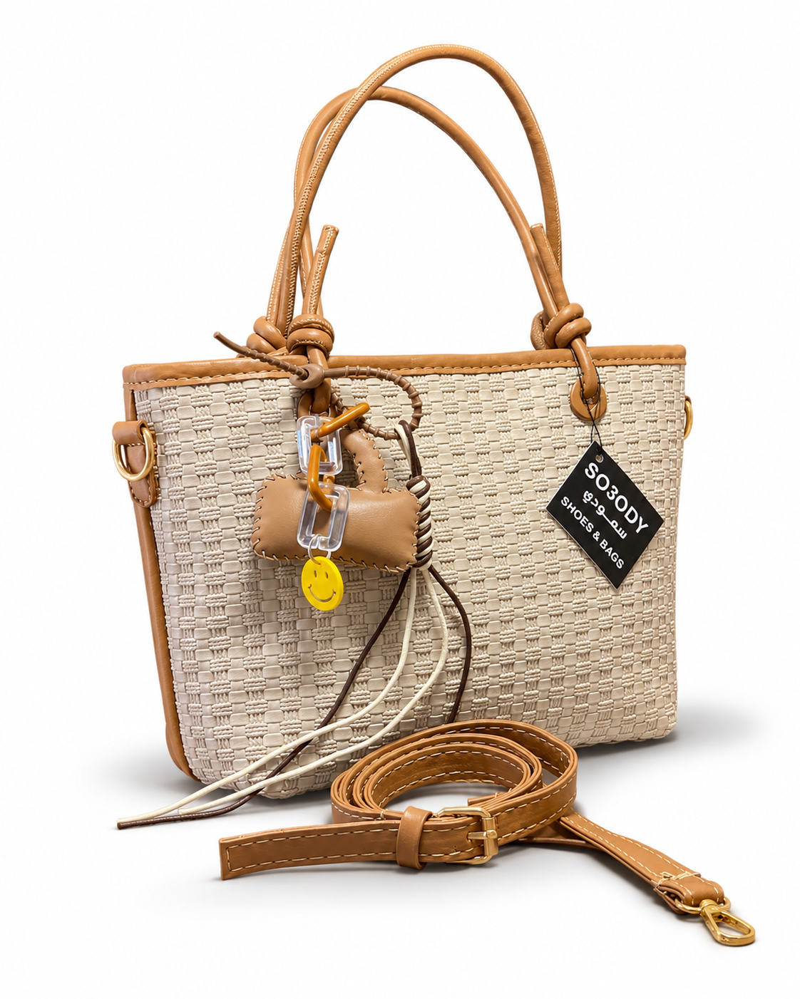 WOVEN HAND BAG WITH CHARM