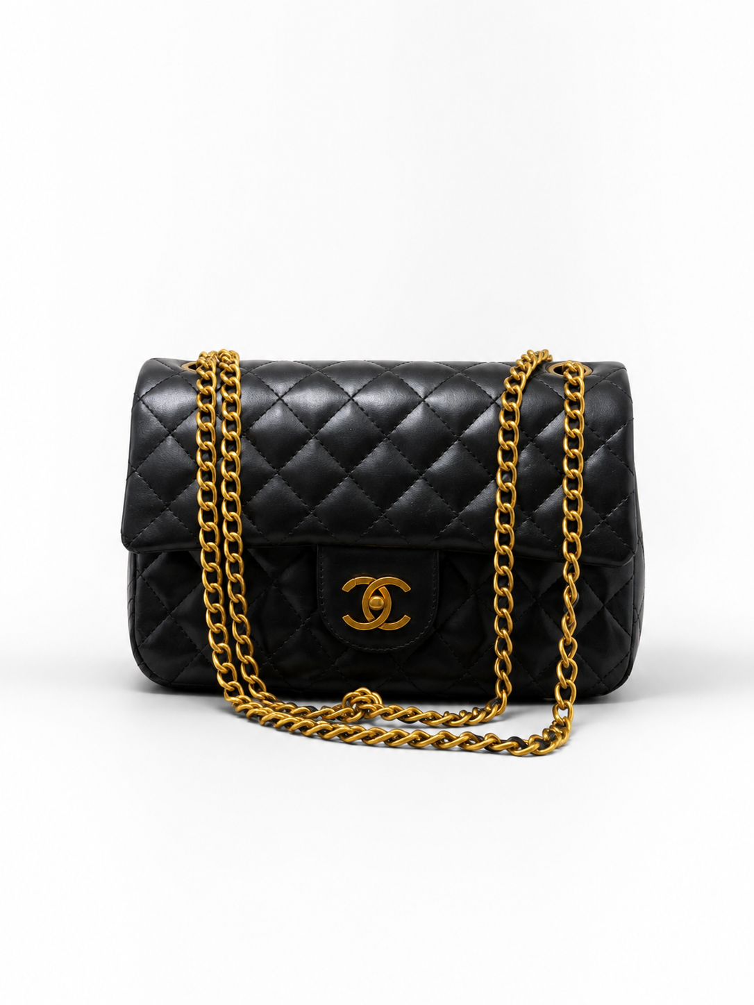 CHANEL CLASSIC FLAP BAG