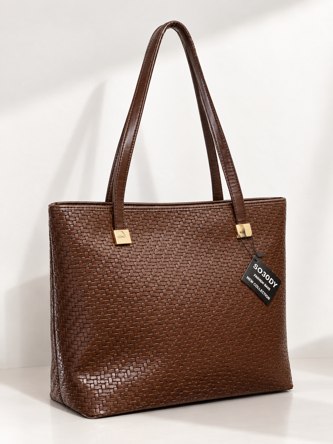 WOVEN TOTE BAG