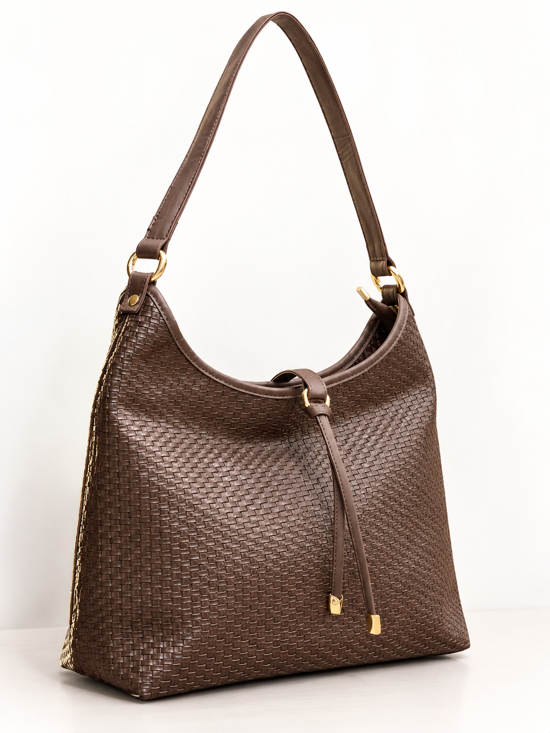 WOVEN HOBO BAG