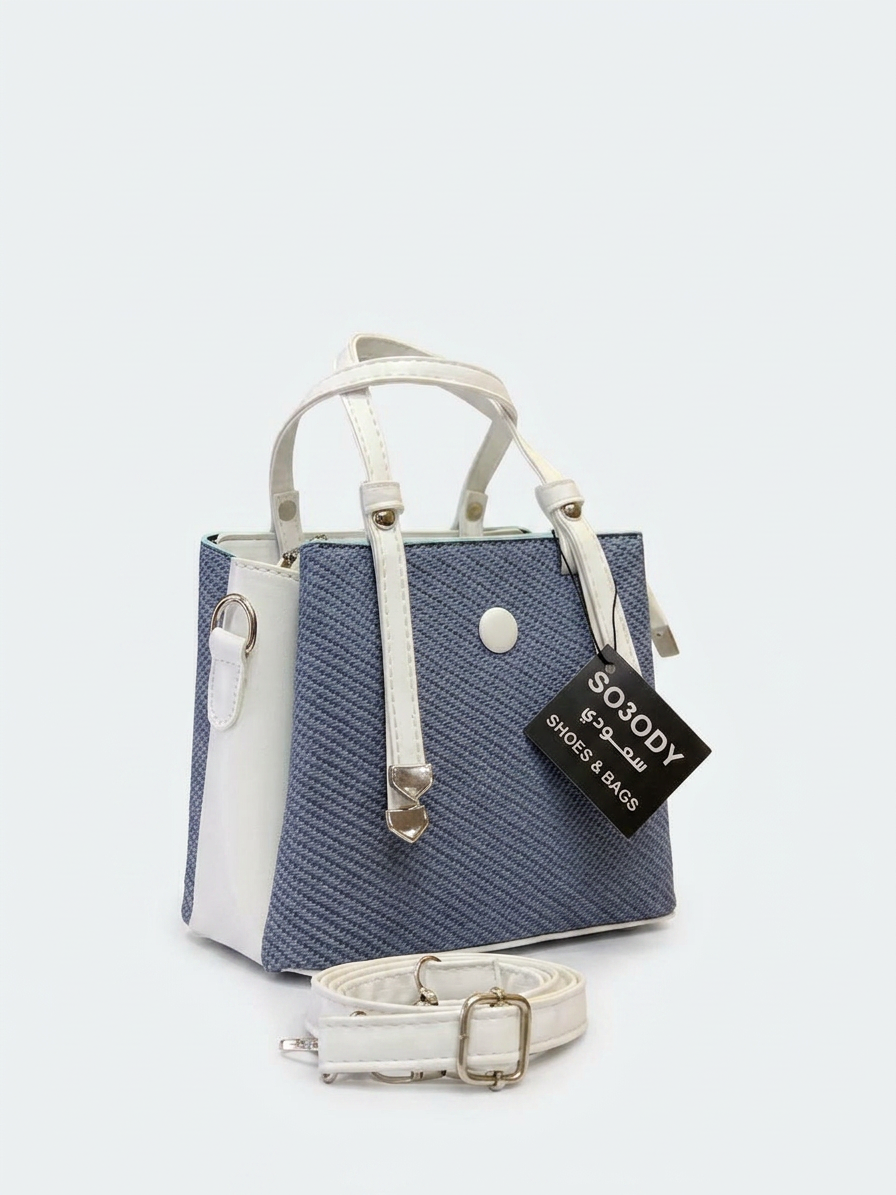 Button strap bag hand + cross