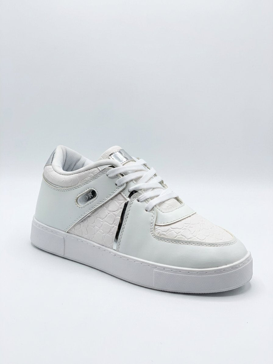 LEATHER SNEAKERS